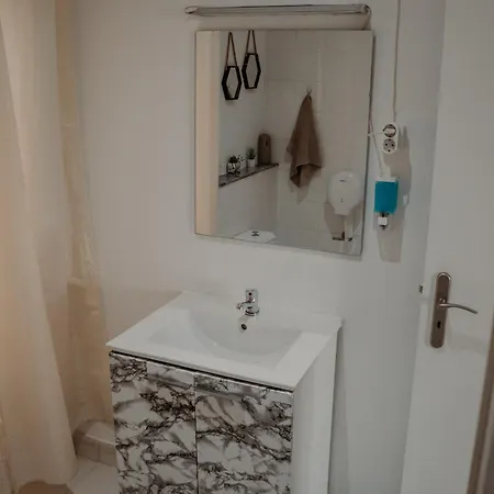 Hostel Rostelbem Lisbon