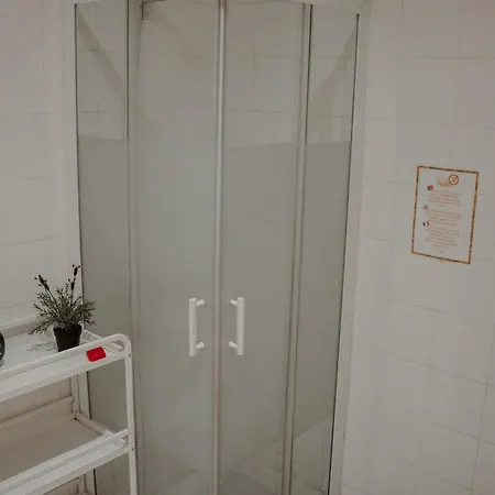 Rostelbem Guesthouse Lisbon Hostel