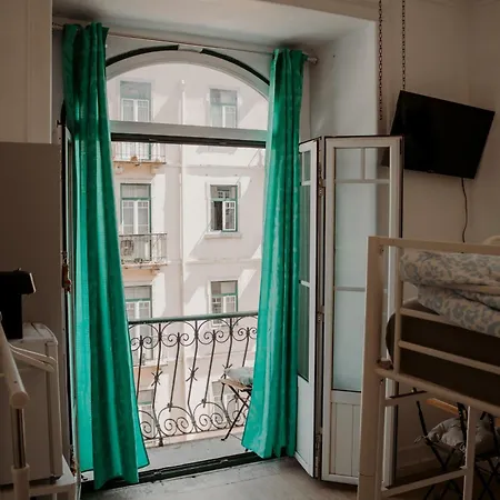 Rostelbem Guesthouse Lisbon Hostel *