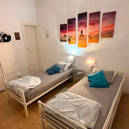 Rostelbem Hostel