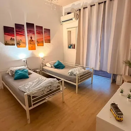 Hostel Rostelbem *